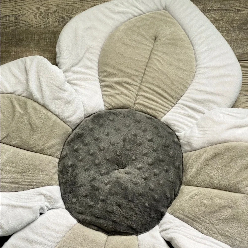 Blooming Bath Infant Baby Tub - Light Dark Grey and White